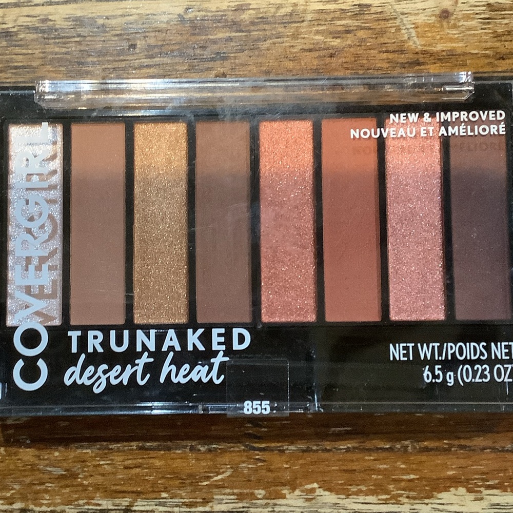 COVERGIRL Trunaked Desert Heat Eyeshadow Palette